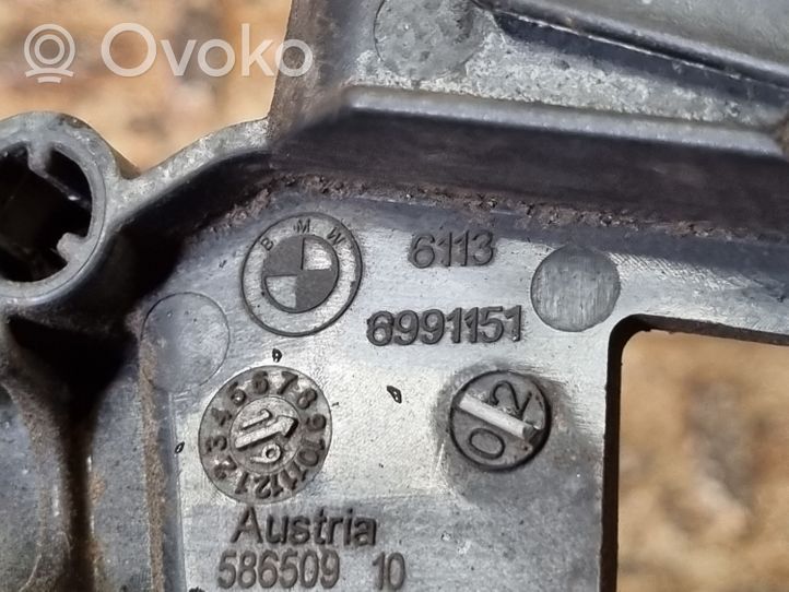 BMW 3 G20 G21 Kita dugno detalė 6991151