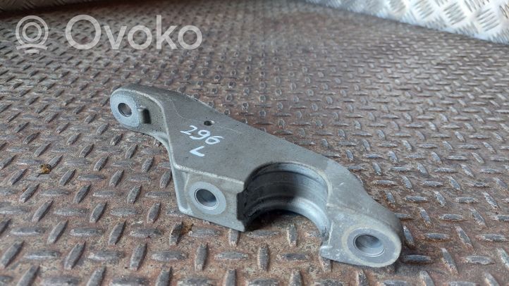 BMW 5 G30 G31 Supporto per boccola della barra antirollio, anteriore 6861473