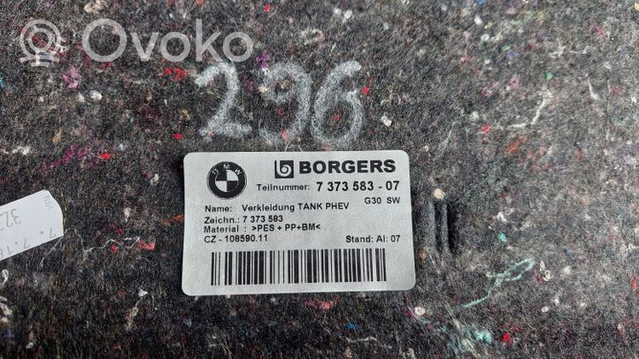 BMW 5 G30 G31 Doublure de coffre arrière, tapis de sol 7373583