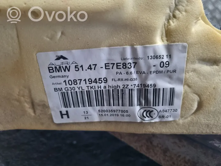BMW 5 G30 G31 Takaistuintilan tekstiilimatto 7419459