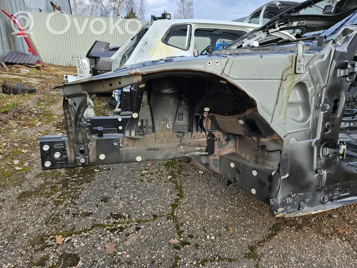 BMW 5 G30 G31 Priekinis ketvirtis 