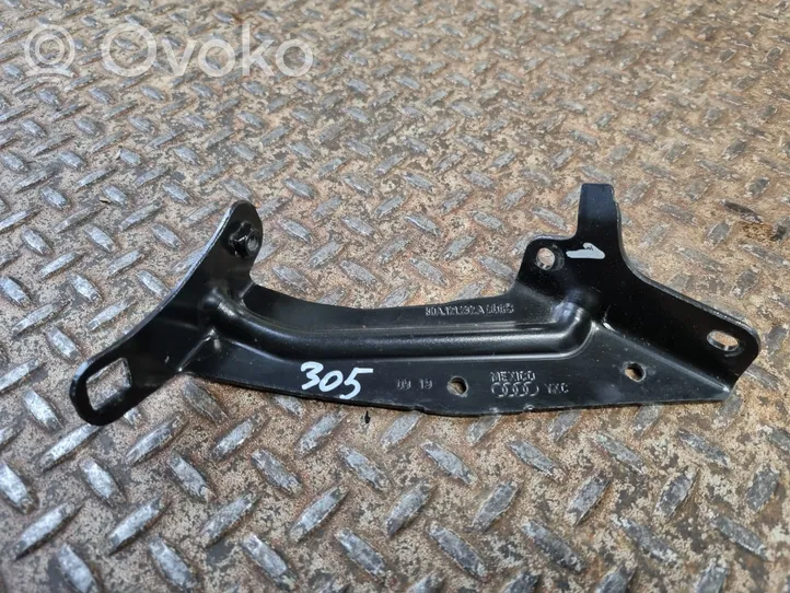 Audi Q5 SQ5 Kita variklio skyriaus detalė 80A121232A