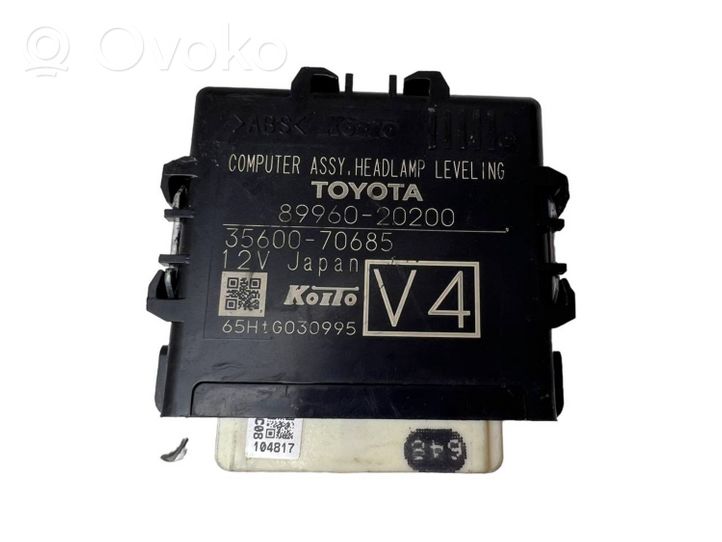 Toyota Avensis T270 Module d'éclairage LCM 3560070685