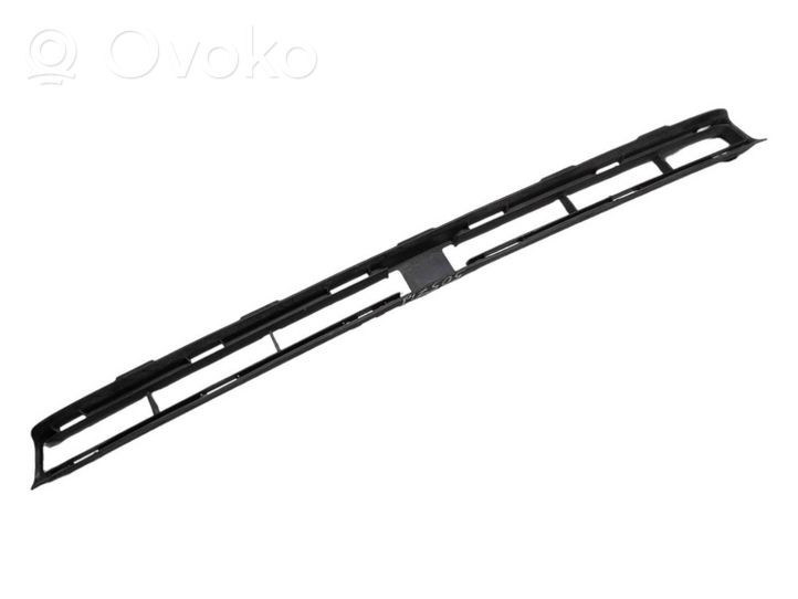 Lexus RX 330 - 350 - 400H Grille inférieure de pare-chocs avant 5311348020