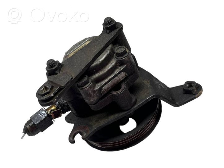 Lexus RX 300 Pompe de direction assistée H3H02470