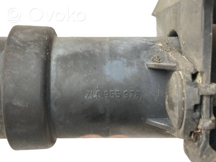 Volkswagen Touareg I Dysza spryskiwacza lampy przedniej 7L6955978