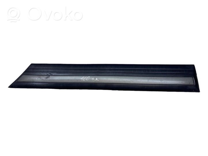 Toyota Land Cruiser (J100) Moulure de porte arrière 7574260160