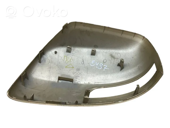 Toyota Land Cruiser (J150) Copertura in plastica per specchietti retrovisori esterni 9506