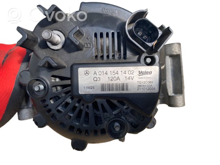 Mercedes-Benz SLK R172 Alternator A0141541402