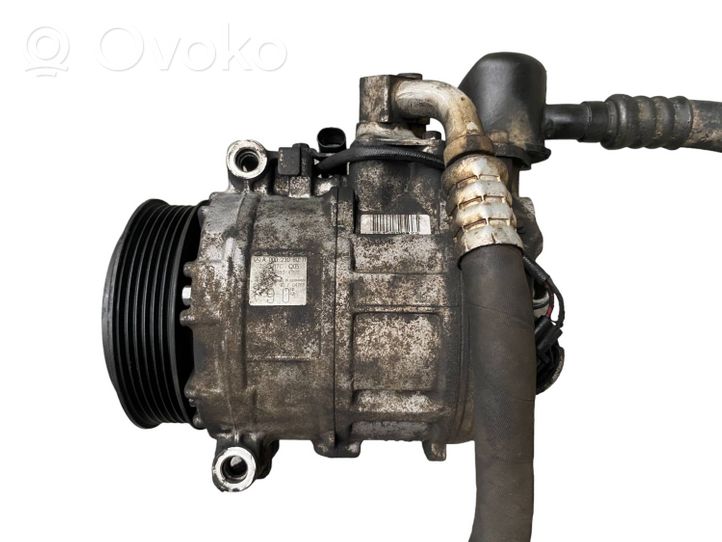 Mercedes-Benz C W203 Ilmastointilaitteen kompressorin pumppu (A/C) A0002309011