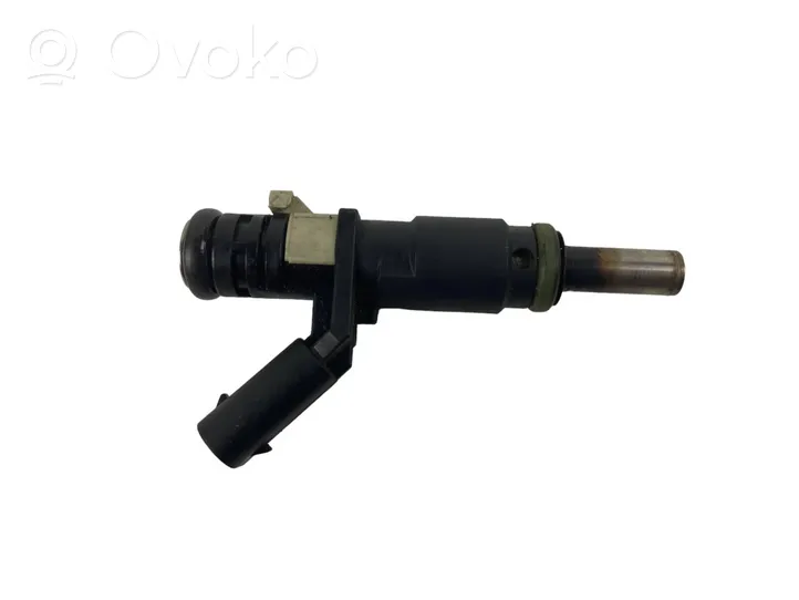 Mercedes-Benz E W211 Fuel injector A2720780249