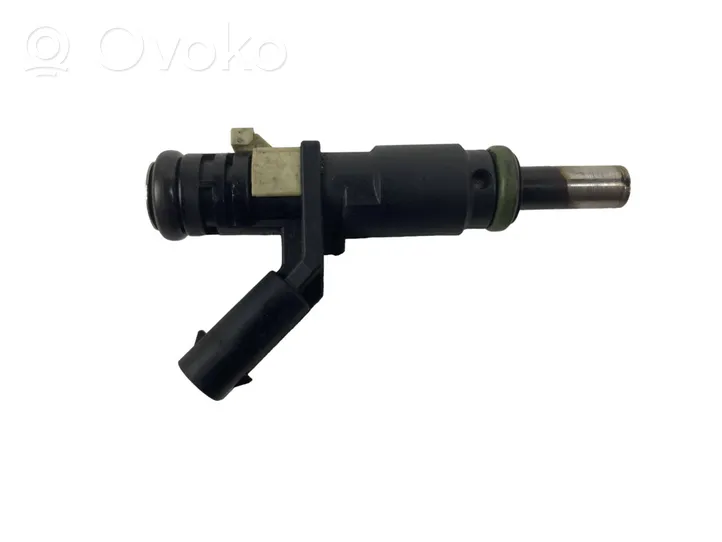 Mercedes-Benz E W211 Injecteur de carburant A2720780249