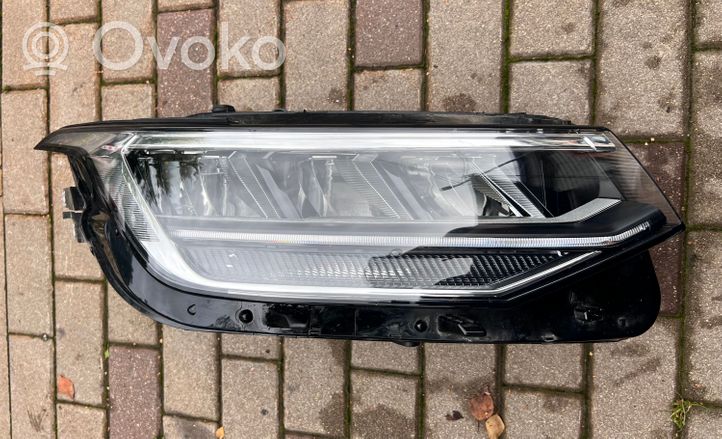 Volkswagen Tiguan Lampa przednia 5NB941036G