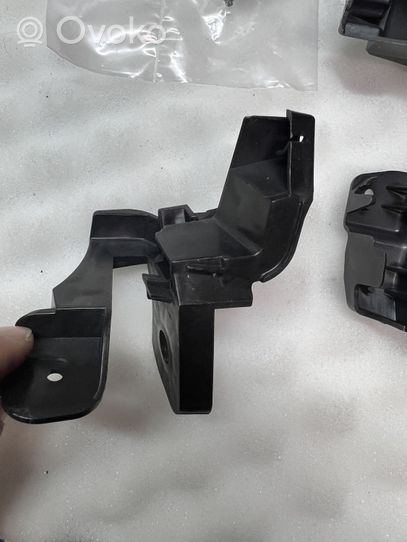 Toyota Proace Ajovalon kannake SU001B0822