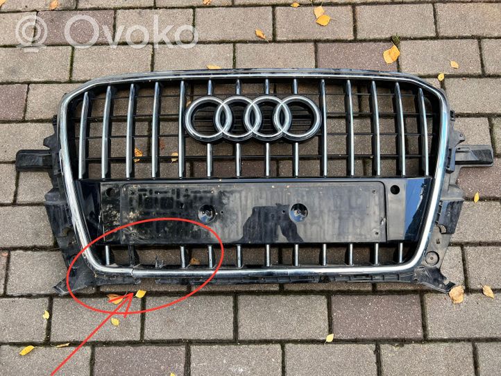 Audi Q5 SQ5 Etusäleikkö 8R0853651AB