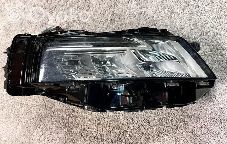 Nissan X-Trail T33 Lampa przednia 10023789