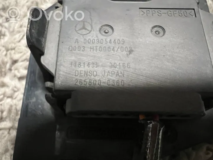 Mercedes-Benz C AMG W205 Capteur de température des gaz d'échappement A0009054409