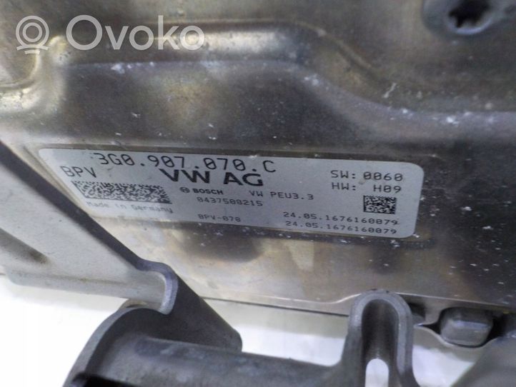 Volkswagen PASSAT B8 Chargeur batterie (en option) 3G0907070C