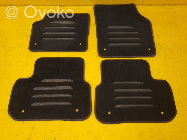 Land Rover Discovery Sport Kit tapis de sol auto 