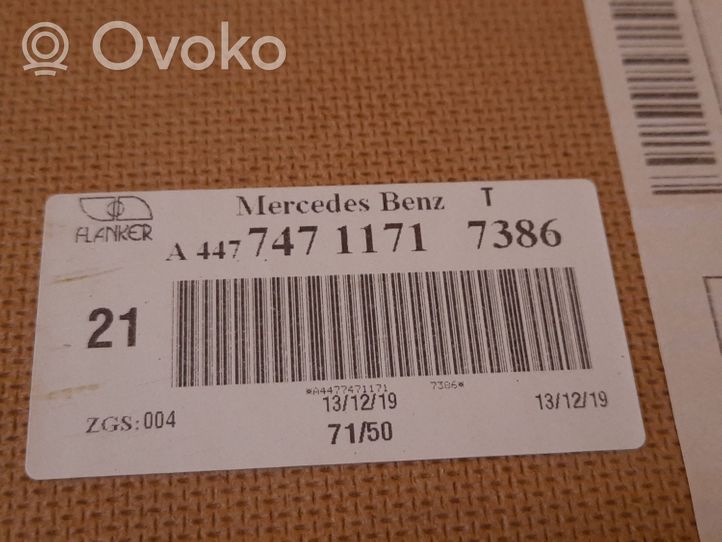 Mercedes-Benz Vito Viano W447 Altro elemento di rivestimento bagagliaio/baule A4477471171