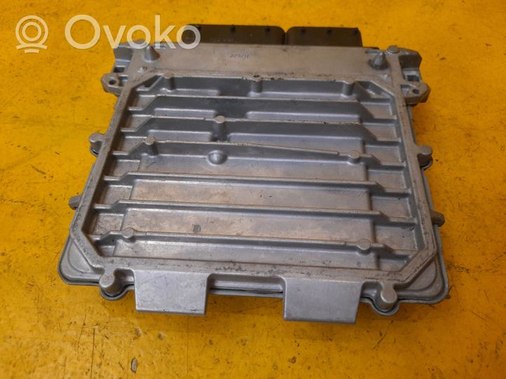 Mercedes-Benz B W246 W242 Engine control unit/module ECU A2709000900