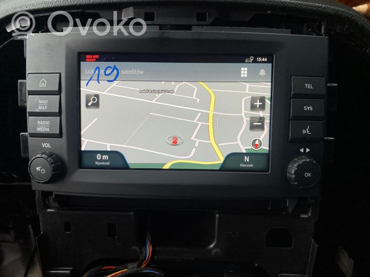 Mercedes-Benz Vito Viano W447 Radion/GPS-laitteen pääyksikön kehys A4479005217