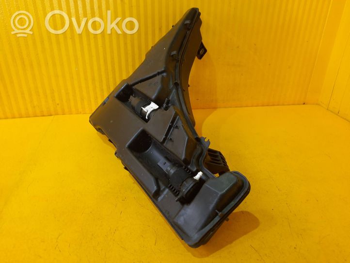 Audi A4 S4 B9 Serbatoio/vaschetta liquido lavavetri parabrezza 8W0955451