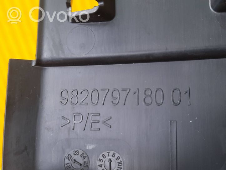 Opel Mokka B D-pilarin verhoilu (alaosa) 9820797180