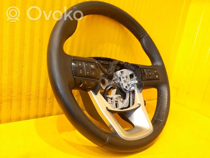 Toyota Hilux (AN120, AN130) Volant 