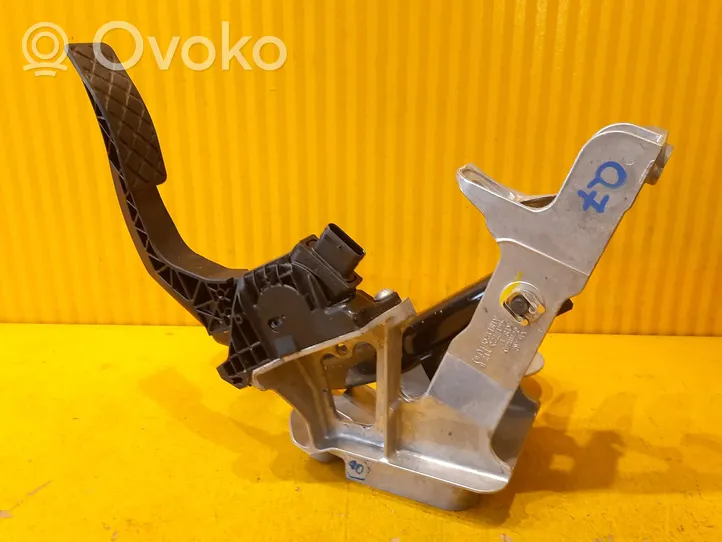 Audi Q7 4M Brake pedal 4M1723117B