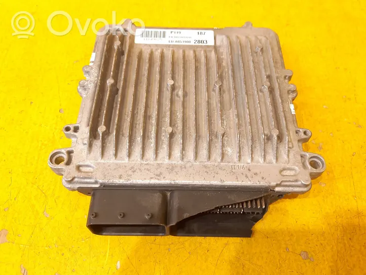 Mercedes-Benz Vito Viano W447 Komputer / Sterownik ECU silnika A6519002803