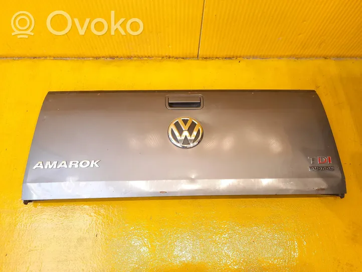 Volkswagen Amarok Alustakaukalo takapaneeli/takaluukku 