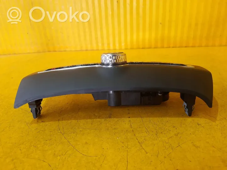 Volvo V60 Pääyksikkö multimedian ohjaus 31398845