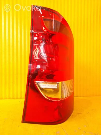 Mercedes-Benz V Class W447 Lampa tylna A4478201164