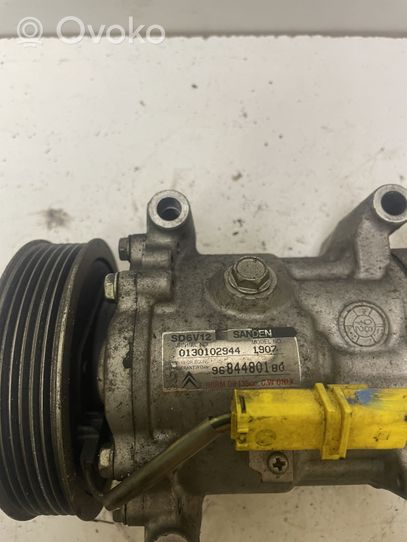 Peugeot 206+ Ilmastointilaitteen kompressorin pumppu (A/C) 9684480180