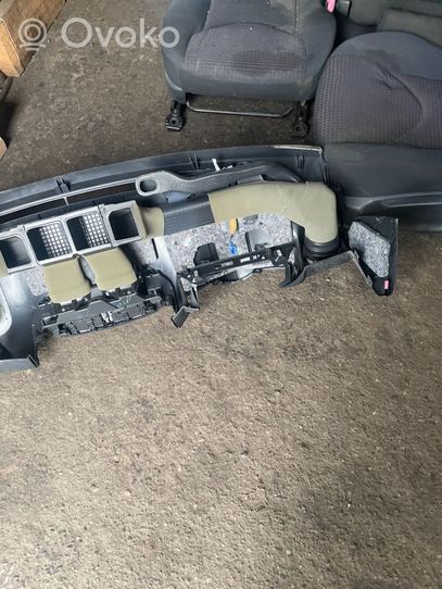 Toyota RAV 4 (XA30) Dashboard 5597142030