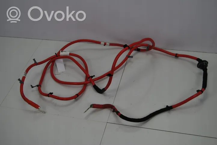 Chevrolet Camaro Cable positivo (batería) 84119193