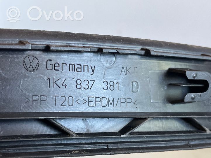 Volkswagen Golf V Etuoven kumitiiviste (kiinni ovessa) 1K4837381D