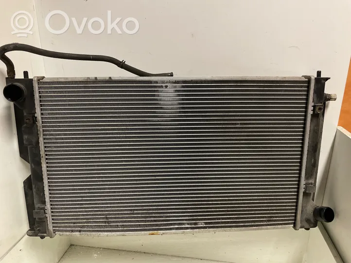 Toyota Corolla Verso E121 Radiateur de refroidissement 