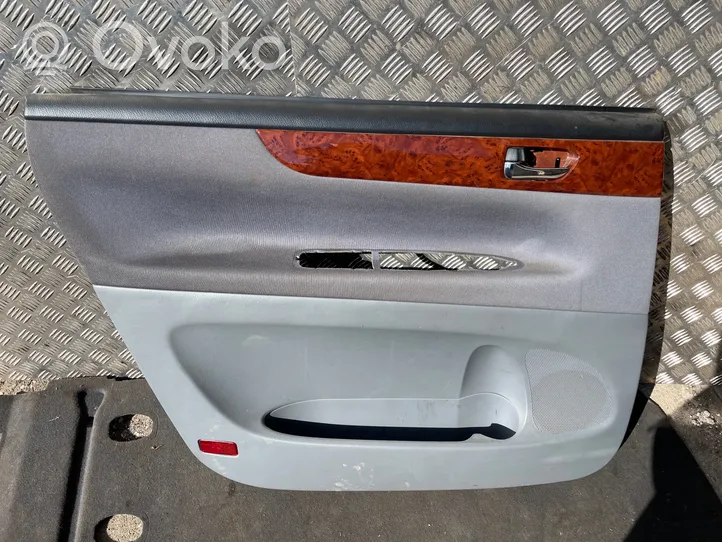 Toyota Avensis Verso Rivestimento del pannello della portiera anteriore 