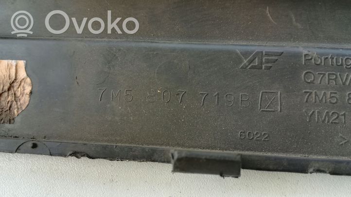 Ford Galaxy Listwa zderzaka przedniego 7M5807719B