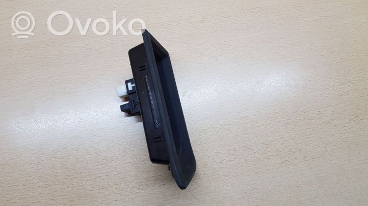 BMW 4 F32 F33 Câble adaptateur AUX 9207357