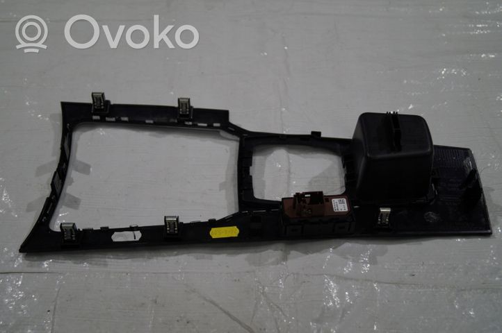 Peugeot 508 Contour de levier de vitesses 9686453977