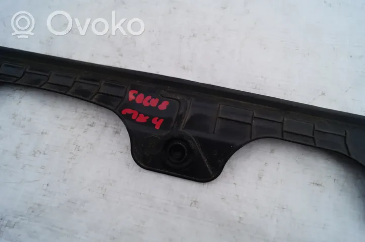 Ford Focus Front door trim (molding) JX7B-A404A06-AE