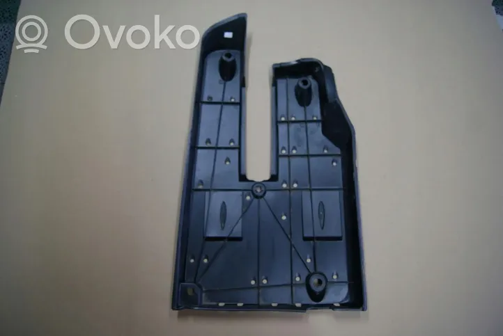 Toyota Aygo AB10 Osłona dolna silnika 