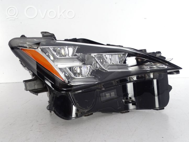 Lexus RC Lampa przednia 