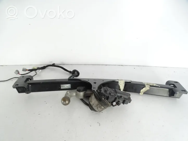 Volvo XC40 Vetokoukkusarja 32270801