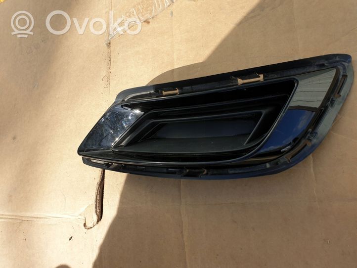 Audi Q8 Listwa dolna zderzaka tylnego 4m8807319