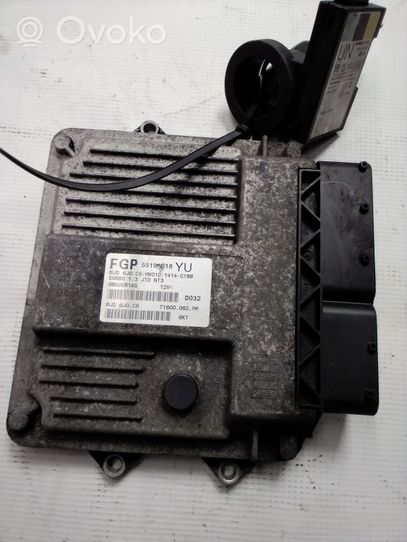 Opel Combo C Calculateur moteur ECU 55194018YU