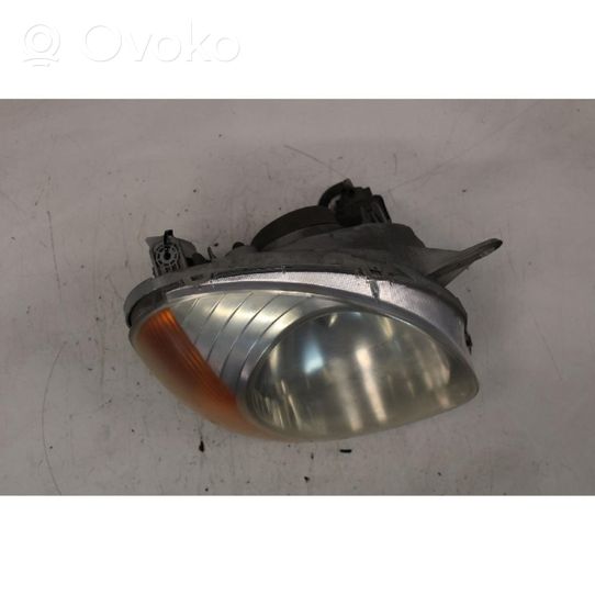 Hyundai Atos Prime Lampa przednia 